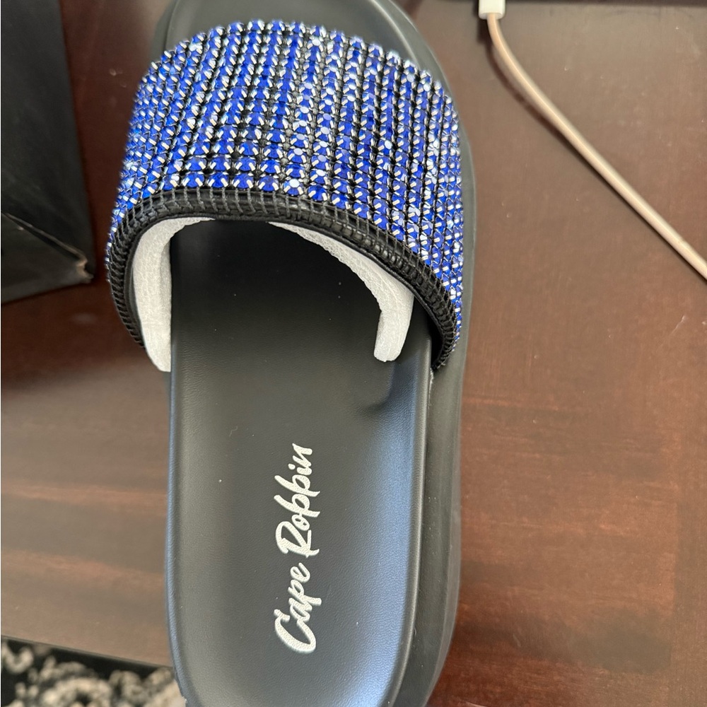 Cape Robbin Women's Black and Blue Slide Sandals